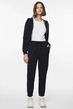 Pantal&oacute;n deportivo