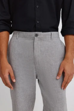 Pantal&oacute;n estructura lino comfort slim fit