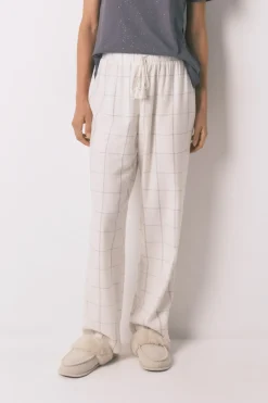 Pantal&oacute;n largo franela blanco print cuadros