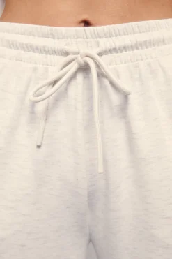 Pantal&oacute;n recto ancho tacto suave gris