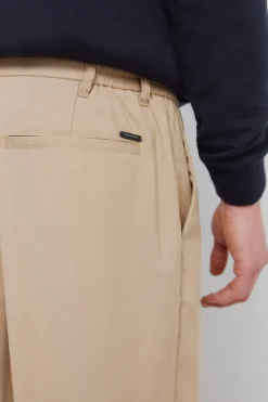 Pantal&oacute;n recto relaxed fit