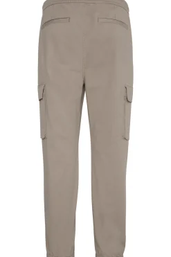 Pantal&oacute;n skinny cargo