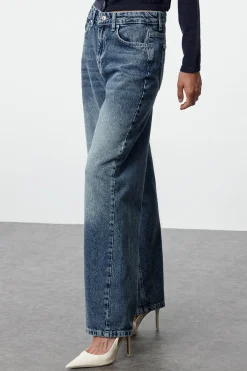 Pantal&oacute;n vaquero holgado