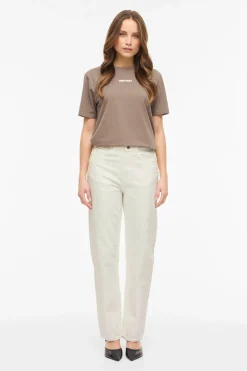 Pantalón vaquero recto con cintura alta
