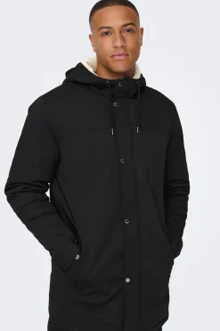 Parka con capucha
