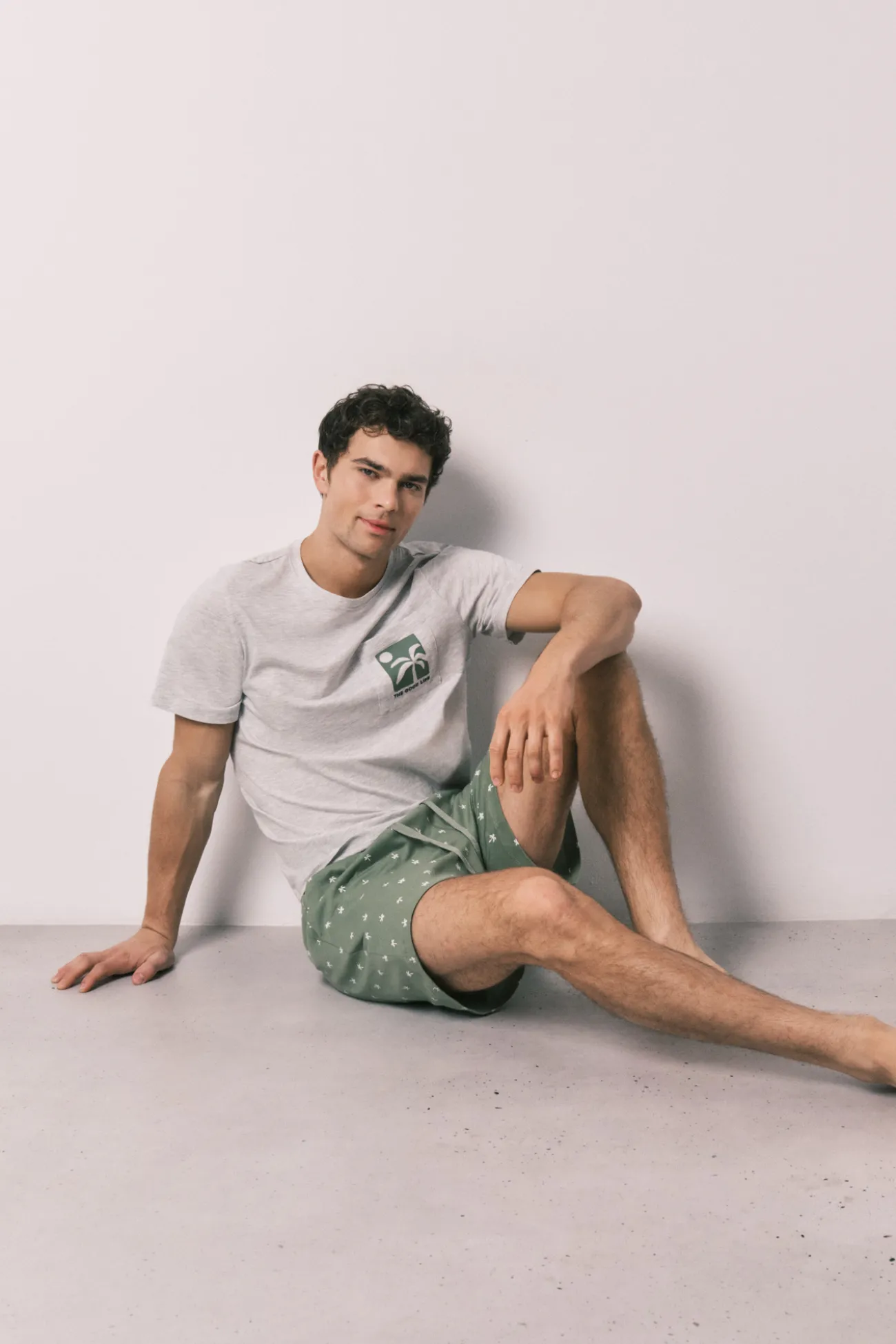 Pijama corto hombre algodón estampado palmeras
