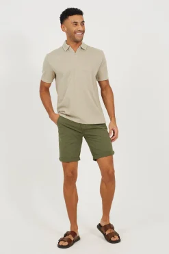 Short b&aacute;sico con cinco bolsillos