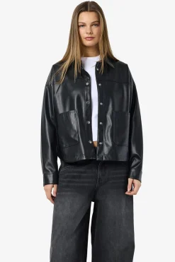 Sobrecamisa polipiel
