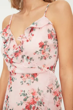 Vestido asim&eacute;trico midi