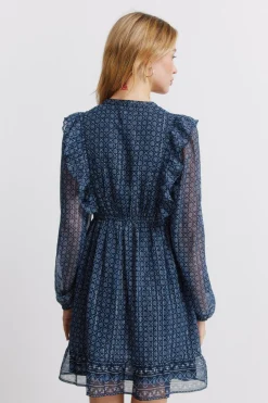 Vestido corto de manga larga volantes