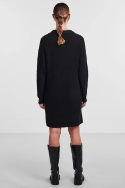 Vestido corto de punto