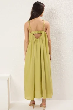 Vestido largo de tirantes