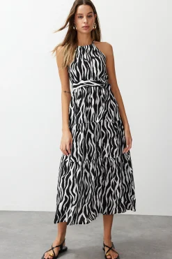 Vestido maxi cuello halter