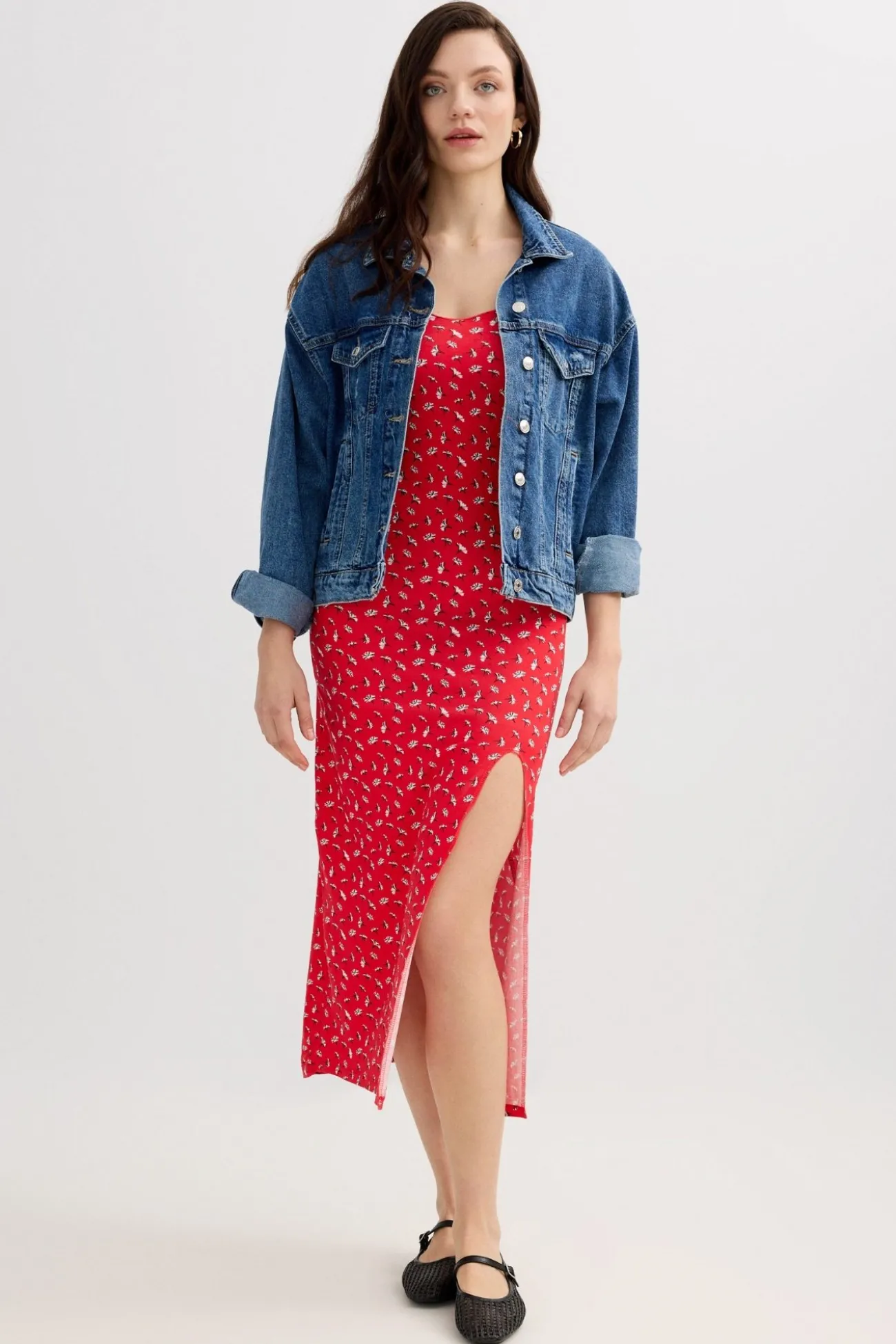Vestido midi manga corta