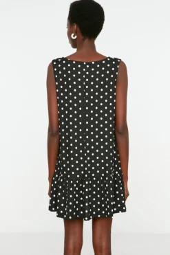 Vestido mini lunares