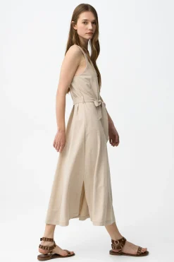 Vestido sin mangas