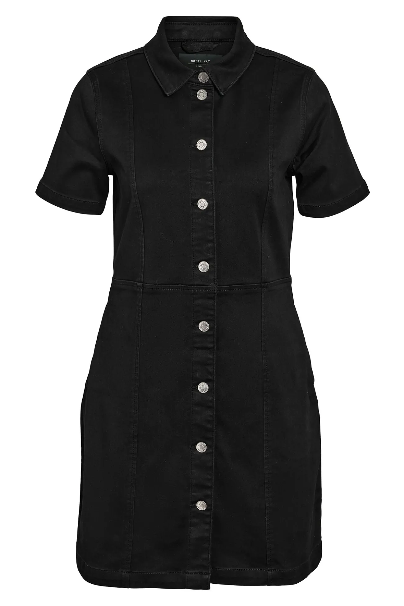 Vestido vaquero corto de manga corta con abotonado frontal y bolsillos.