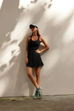 Vetsido deportivo con pantalones cortos