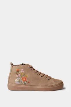 Zapatilla abotinadabcon detalles florales