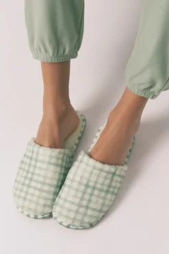 Zapatillas casa borreguito cuadros verdes