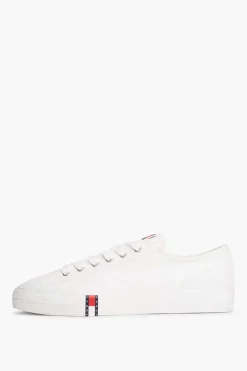Zapatillas con bandera