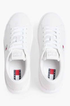 Zapatillas con bandera