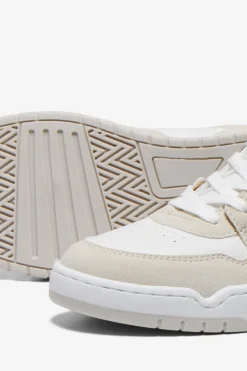 Zapatillas con cordones