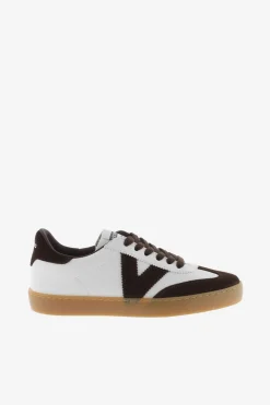 Zapatillas de efecto piel