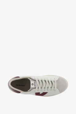 Zapatillas de piel Victoria Berl&iacute;n con piezas en contraste y puntera de serraje