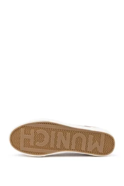 Zapatillas M2000 09