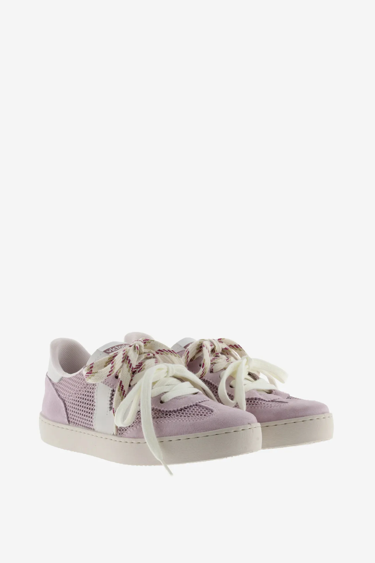 Zapatillas tipo malla piezas serraje